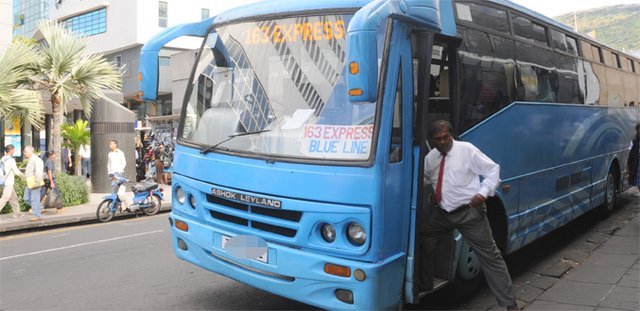 Fly-Over of Caudan Users Irritated by Bus Routes Change