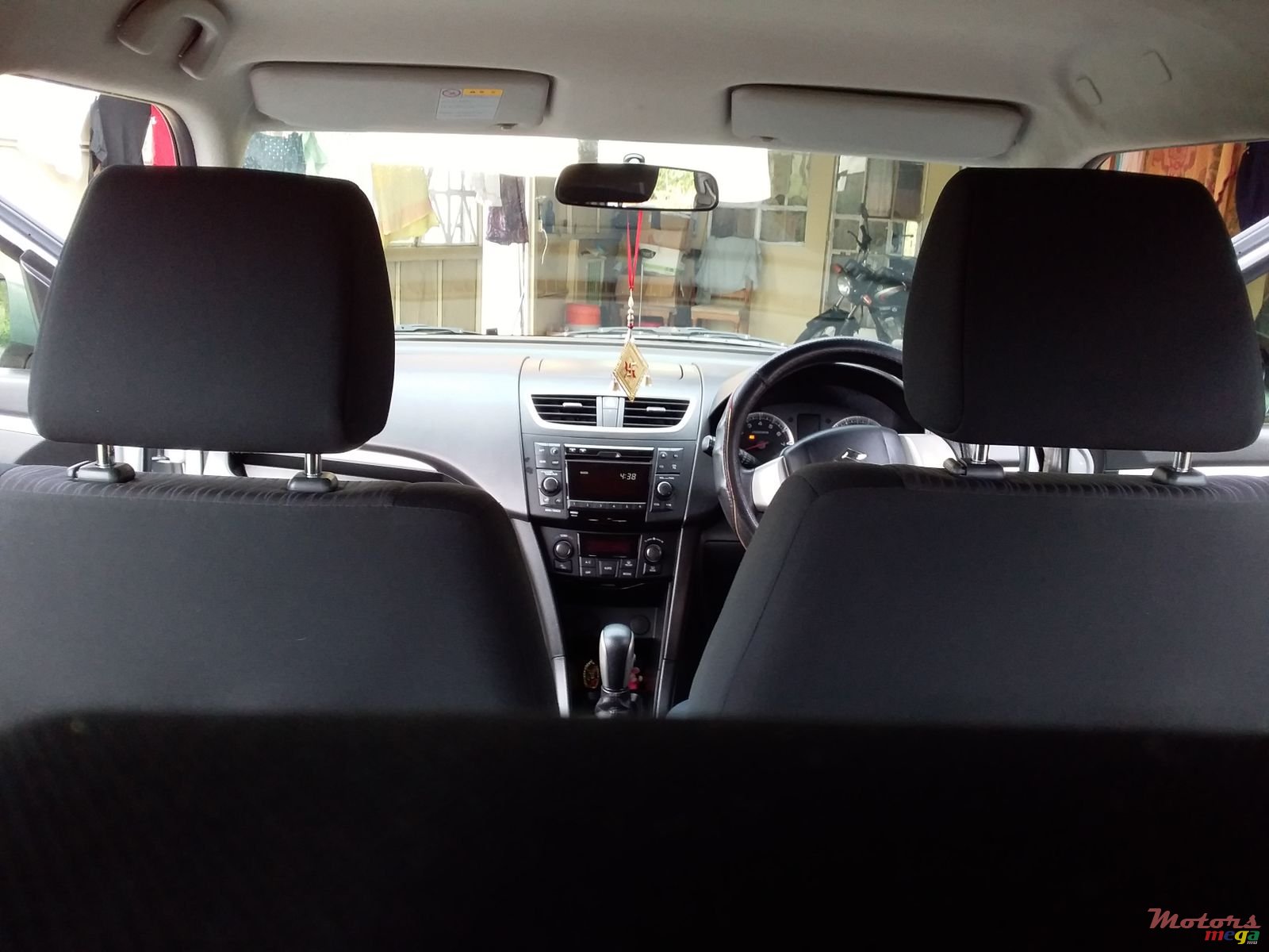 2012' Suzuki Swift japon photo #1