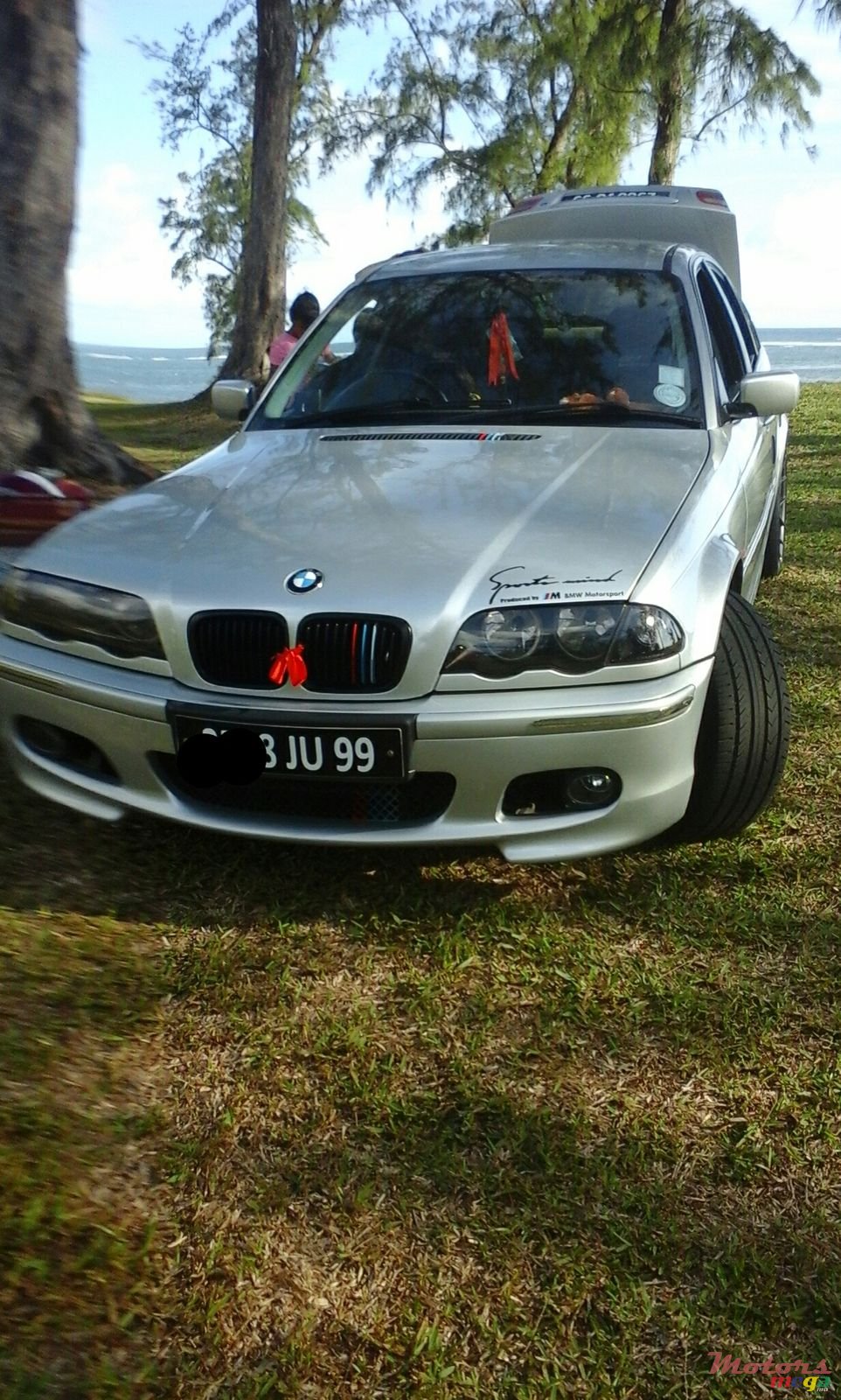 1999' BMW 318 photo #1