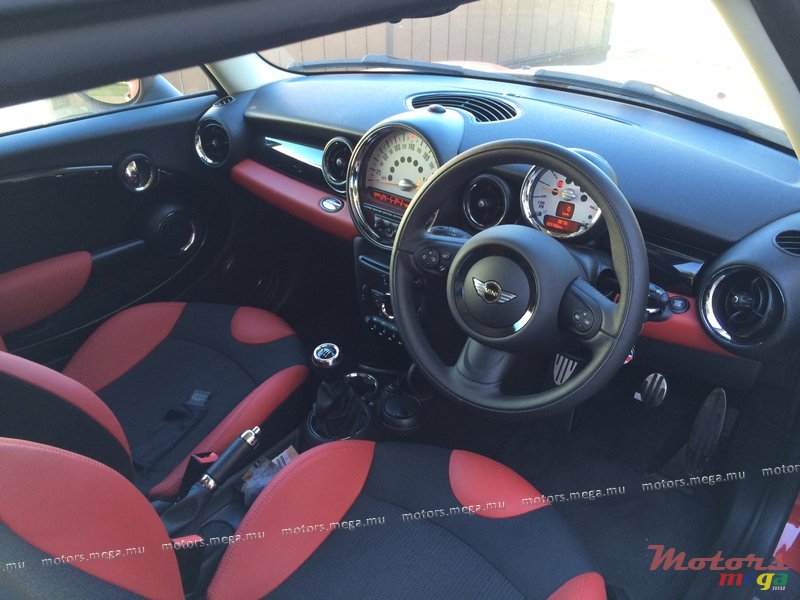 2012' MINI Cooper S Red Hot Chili Pack photo #3