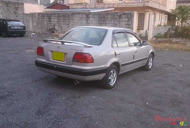 1995' Toyota Corolla photo #4