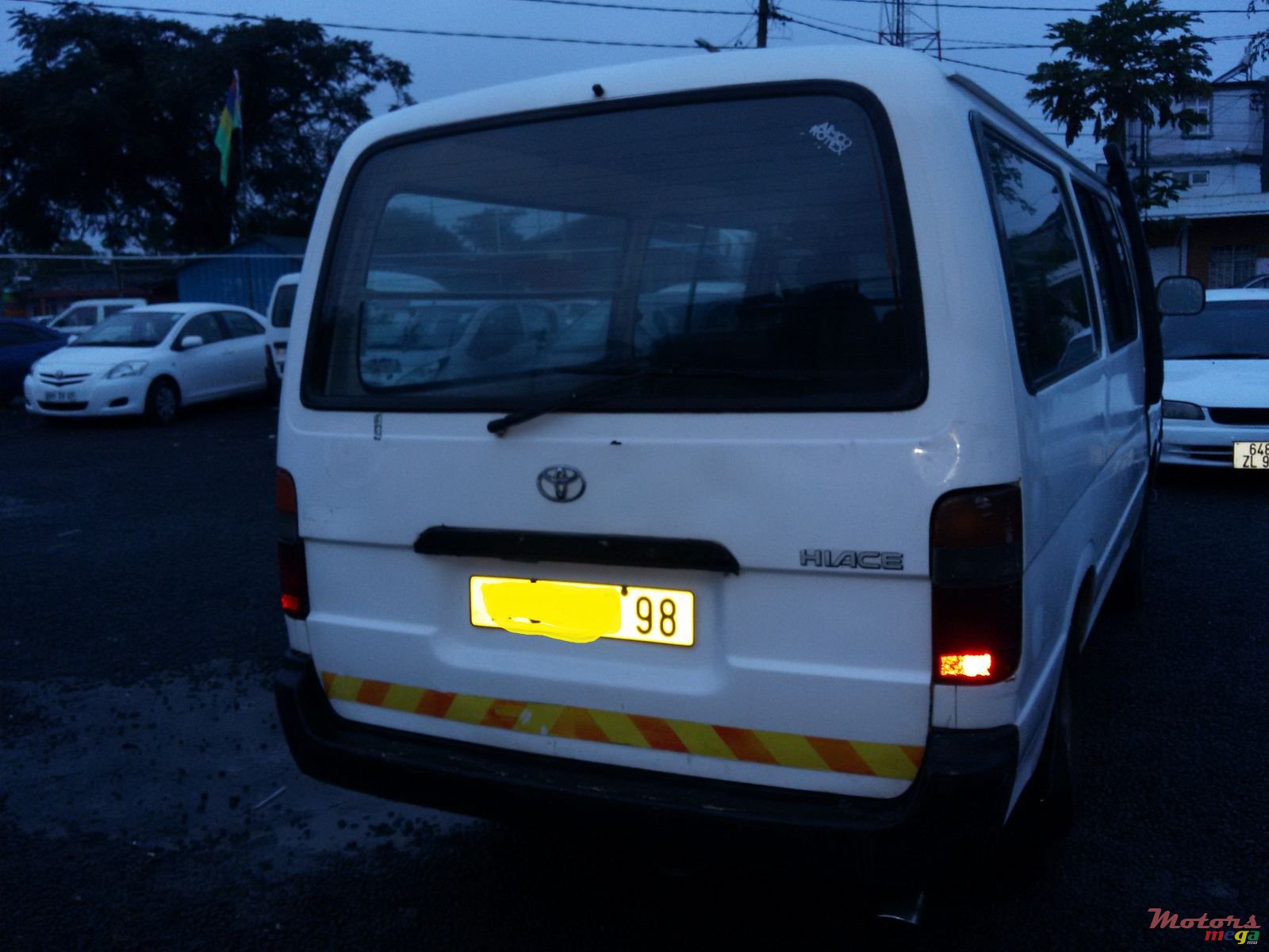 1998' Toyota Hiace photo #6