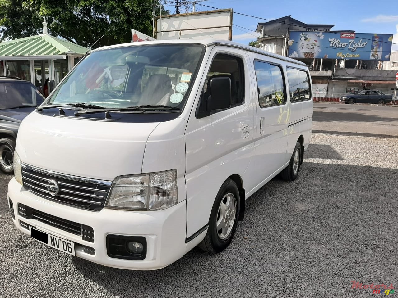 2006' Nissan urvan photo #2