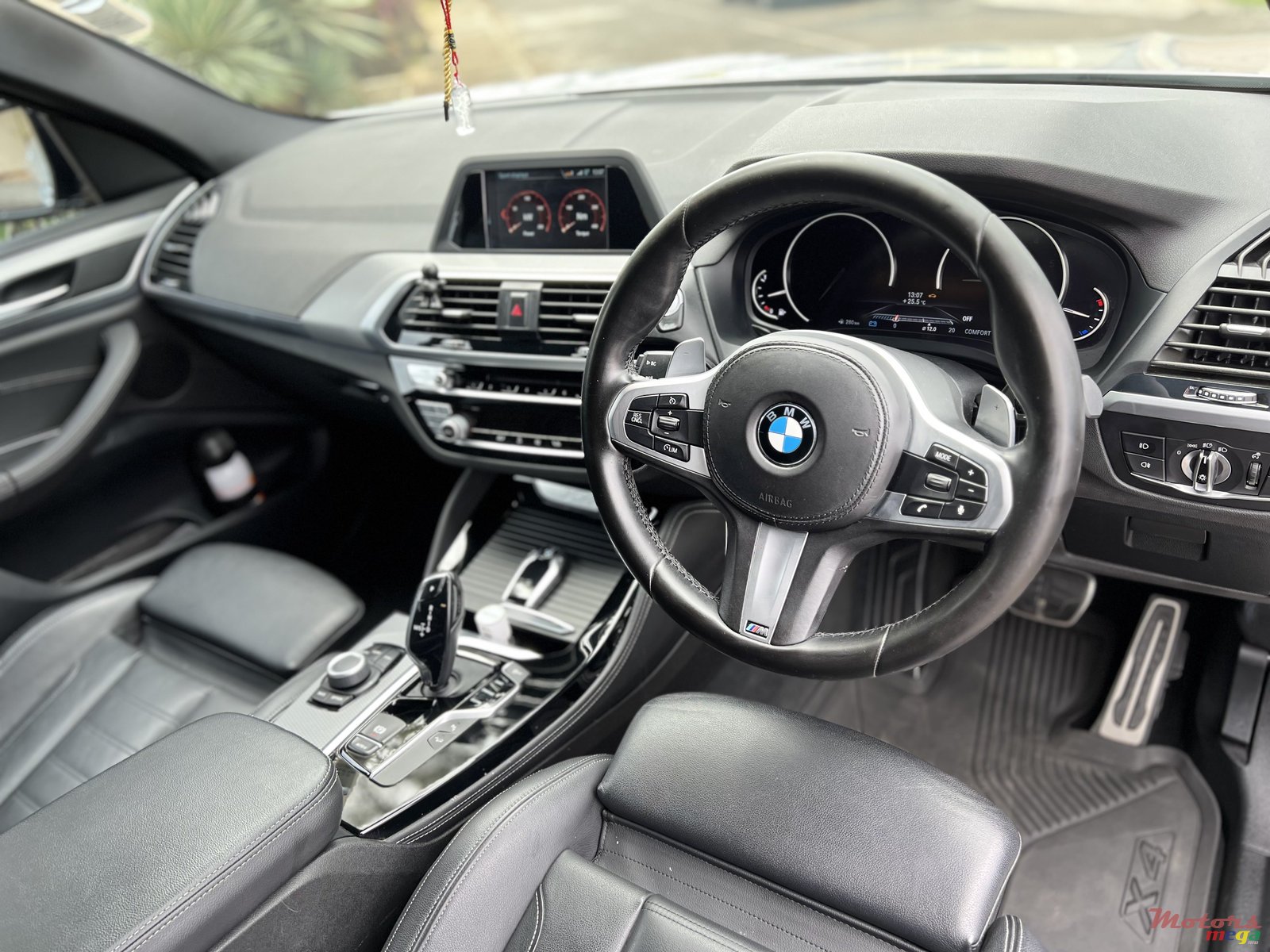 2019' BMW X4 M photo #5