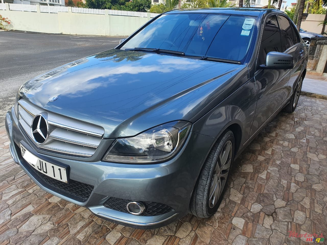 2011' Mercedes-Benz CL 180 photo #5