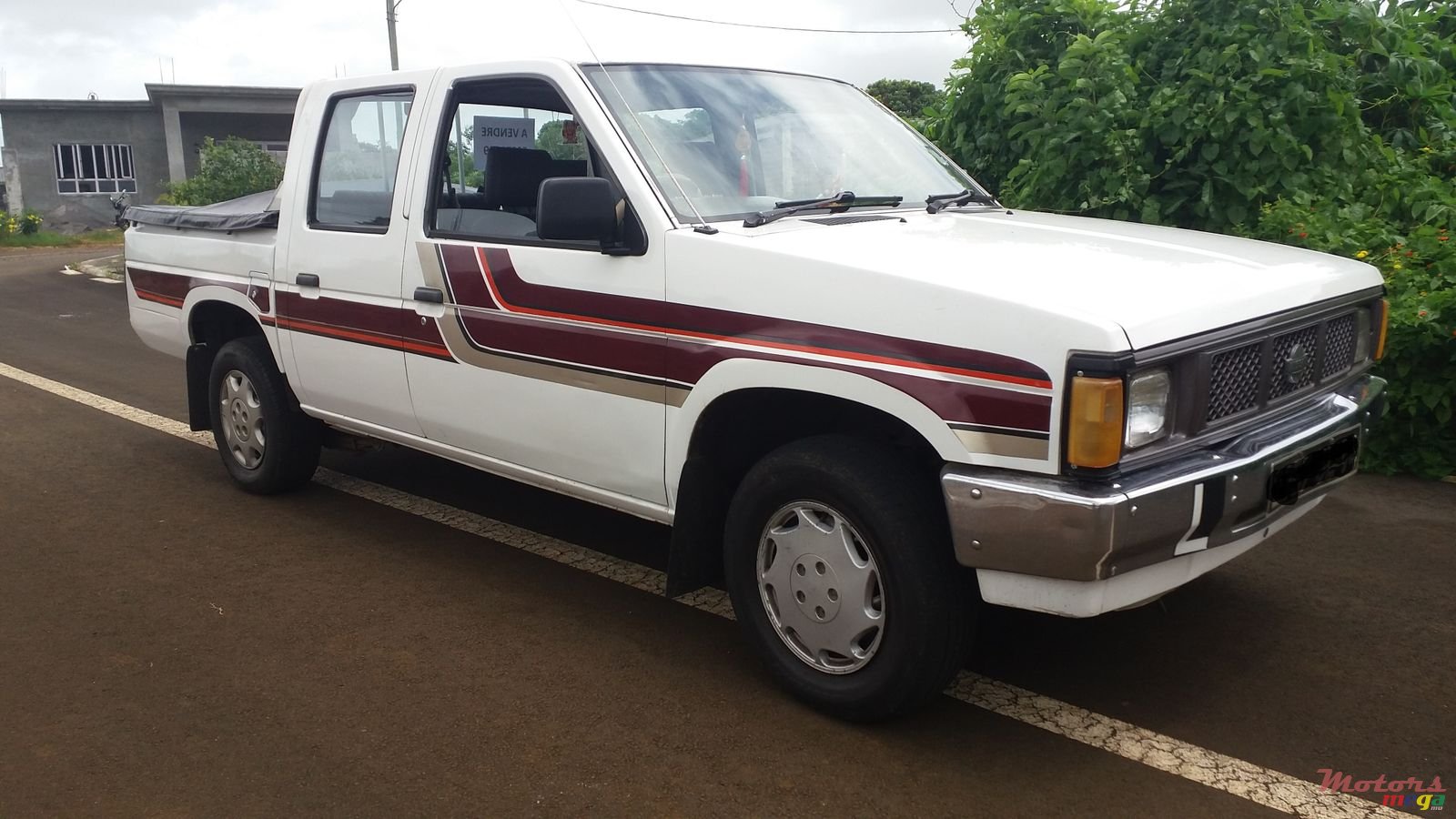 1994' Nissan photo #3