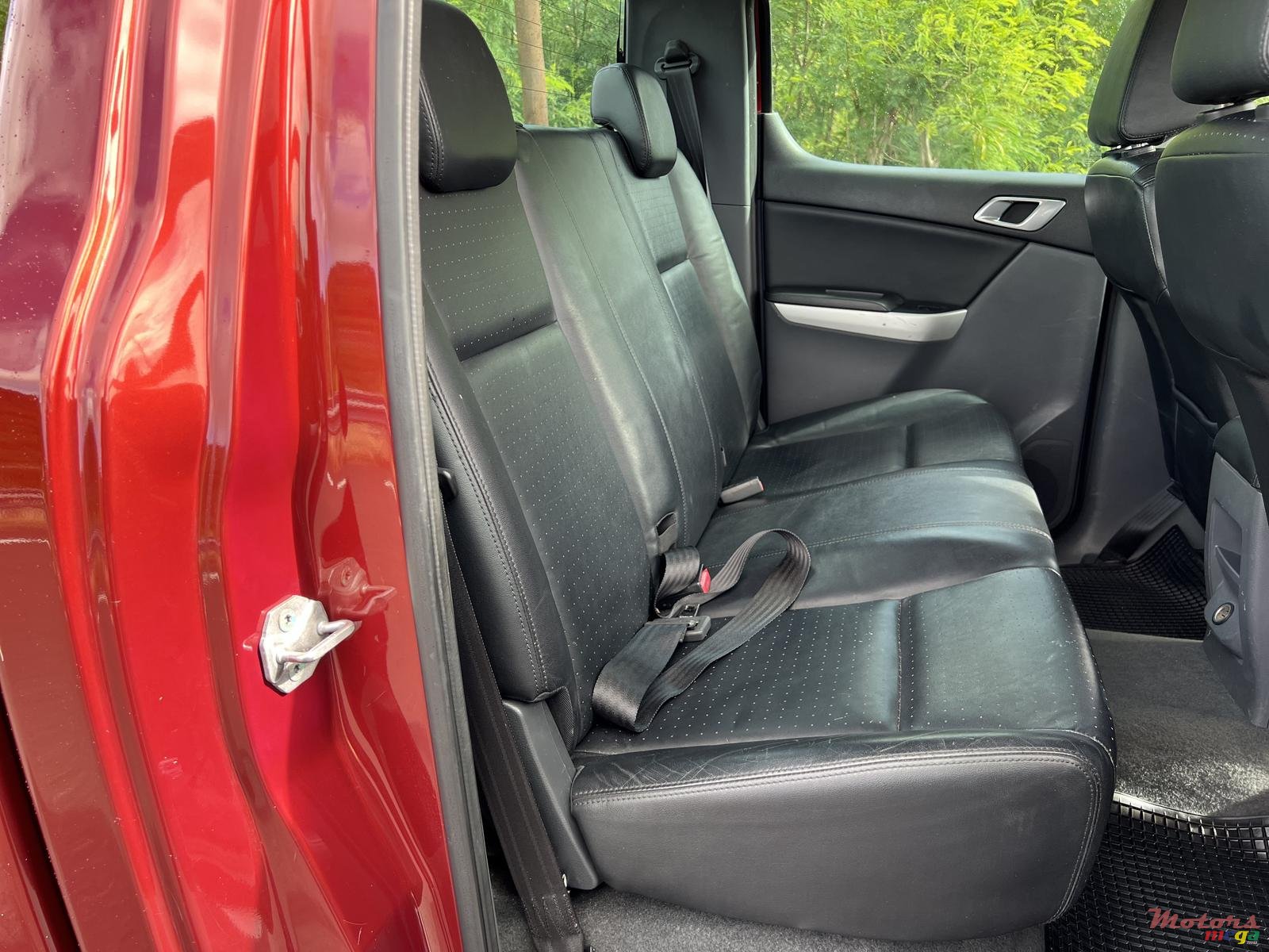 2014' Mazda photo #4