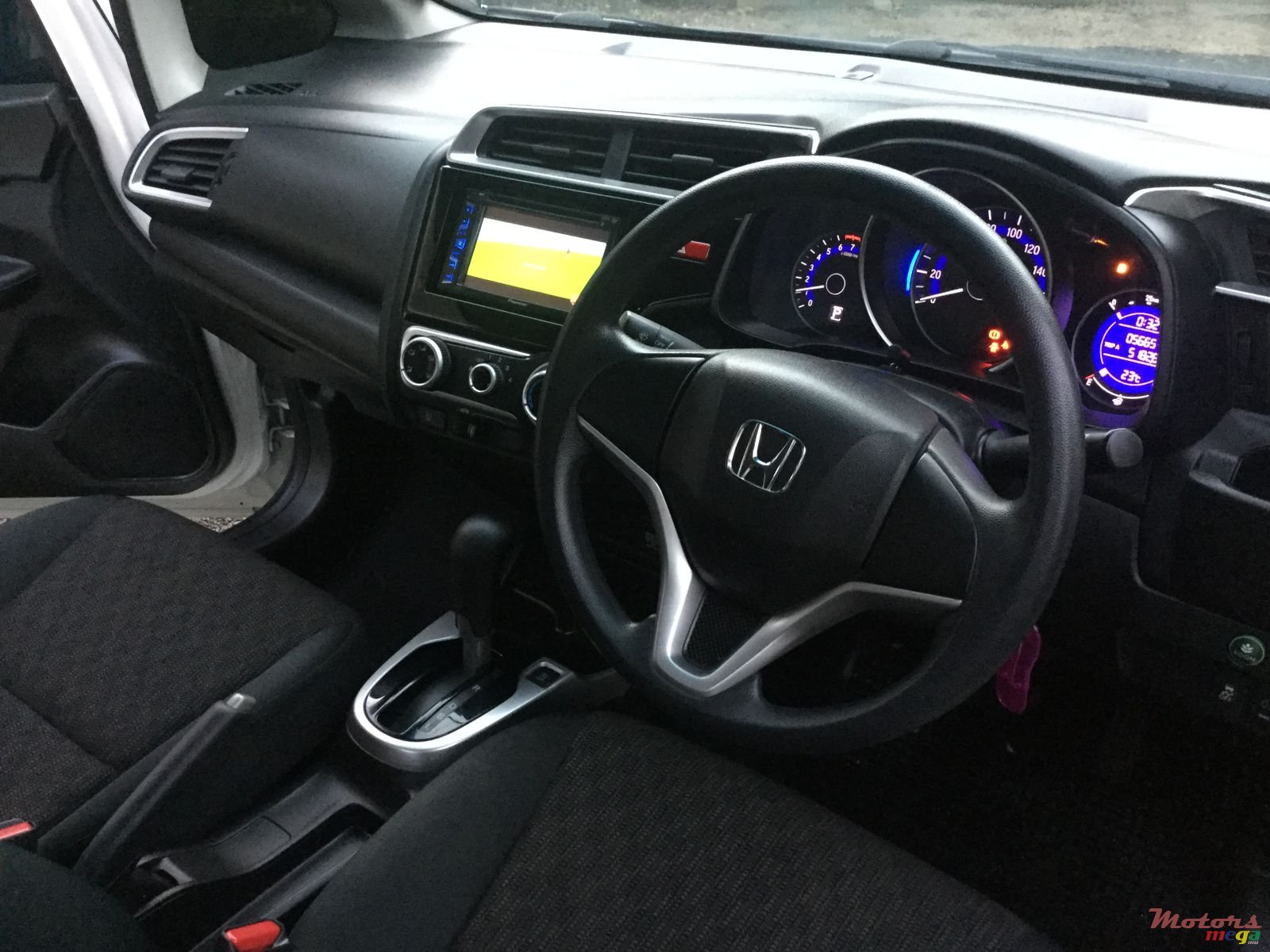 2014' Honda Fit photo #7