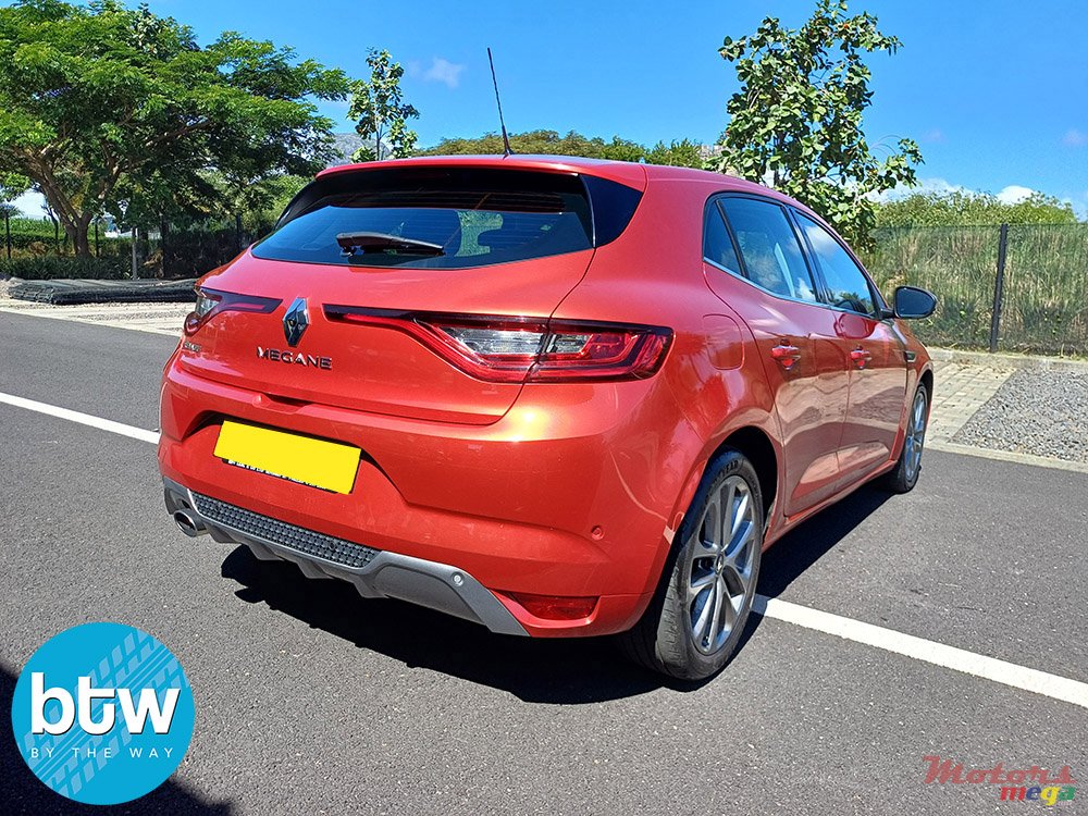 2017' Renault Megane GT Line photo #4