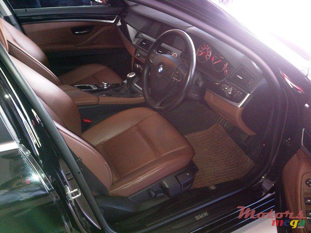 2010' BMW 520 photo #5