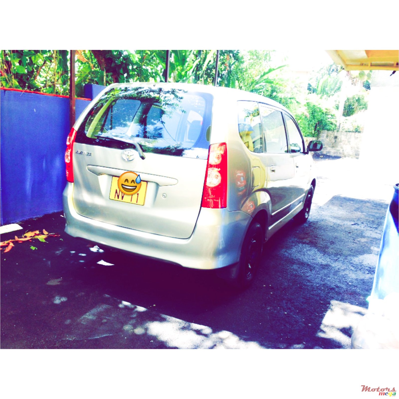 2011' Toyota Avanza photo #2