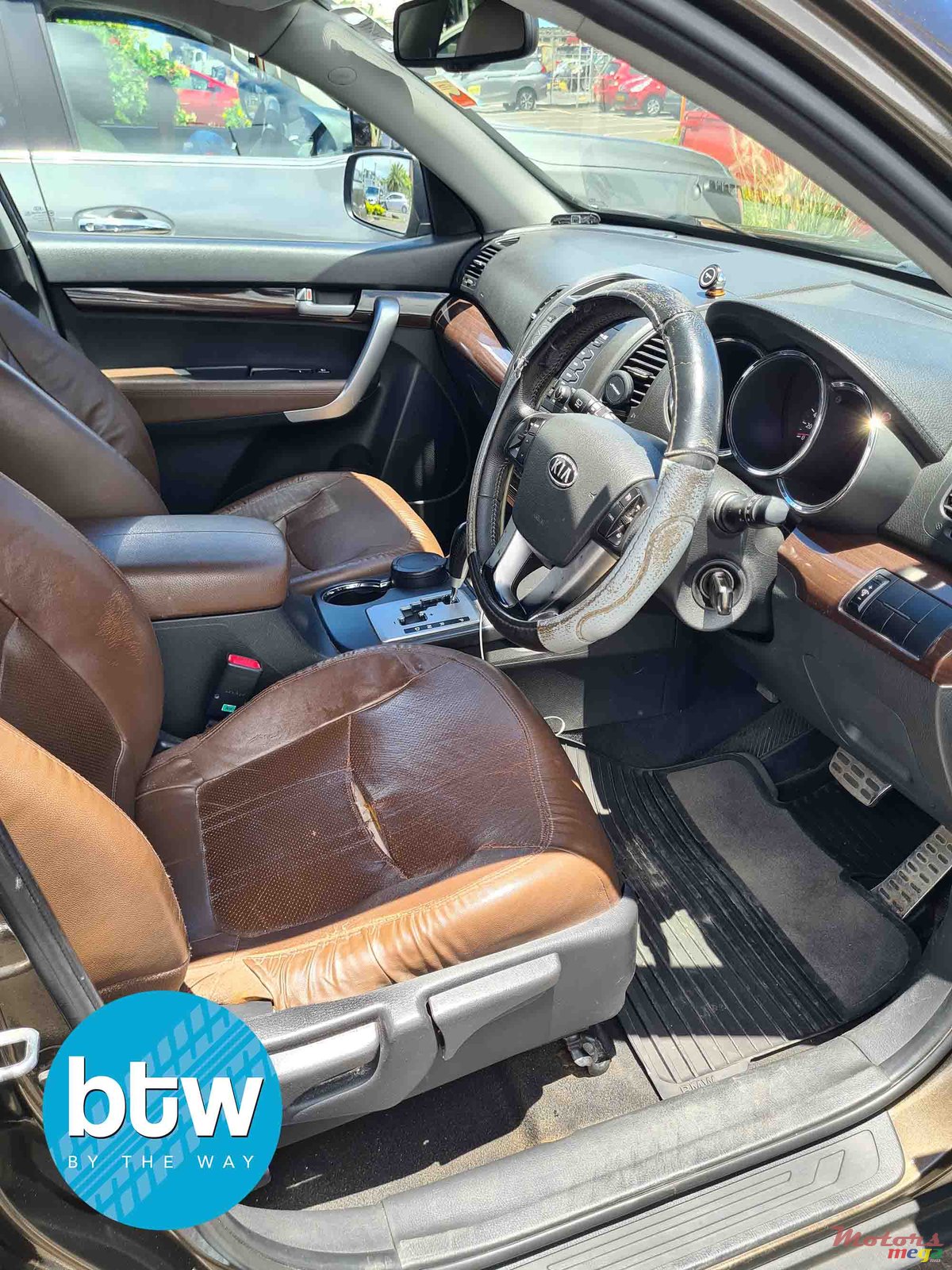 2011' Kia Sorento photo #5