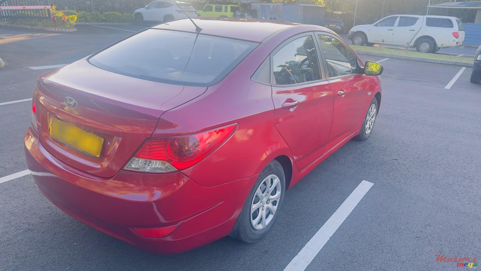 2012' Hyundai Accent photo #6