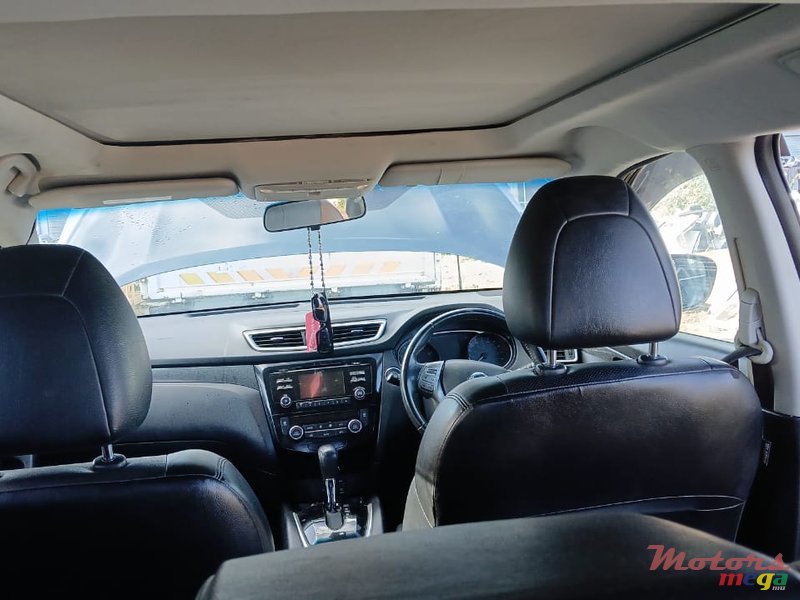 2017' Nissan X-Trail photo #6