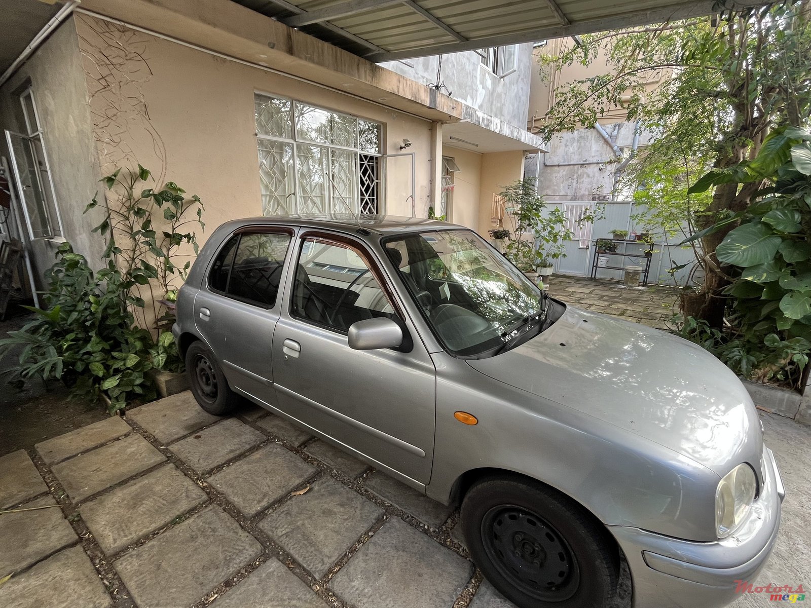 2001' Nissan March photo #2