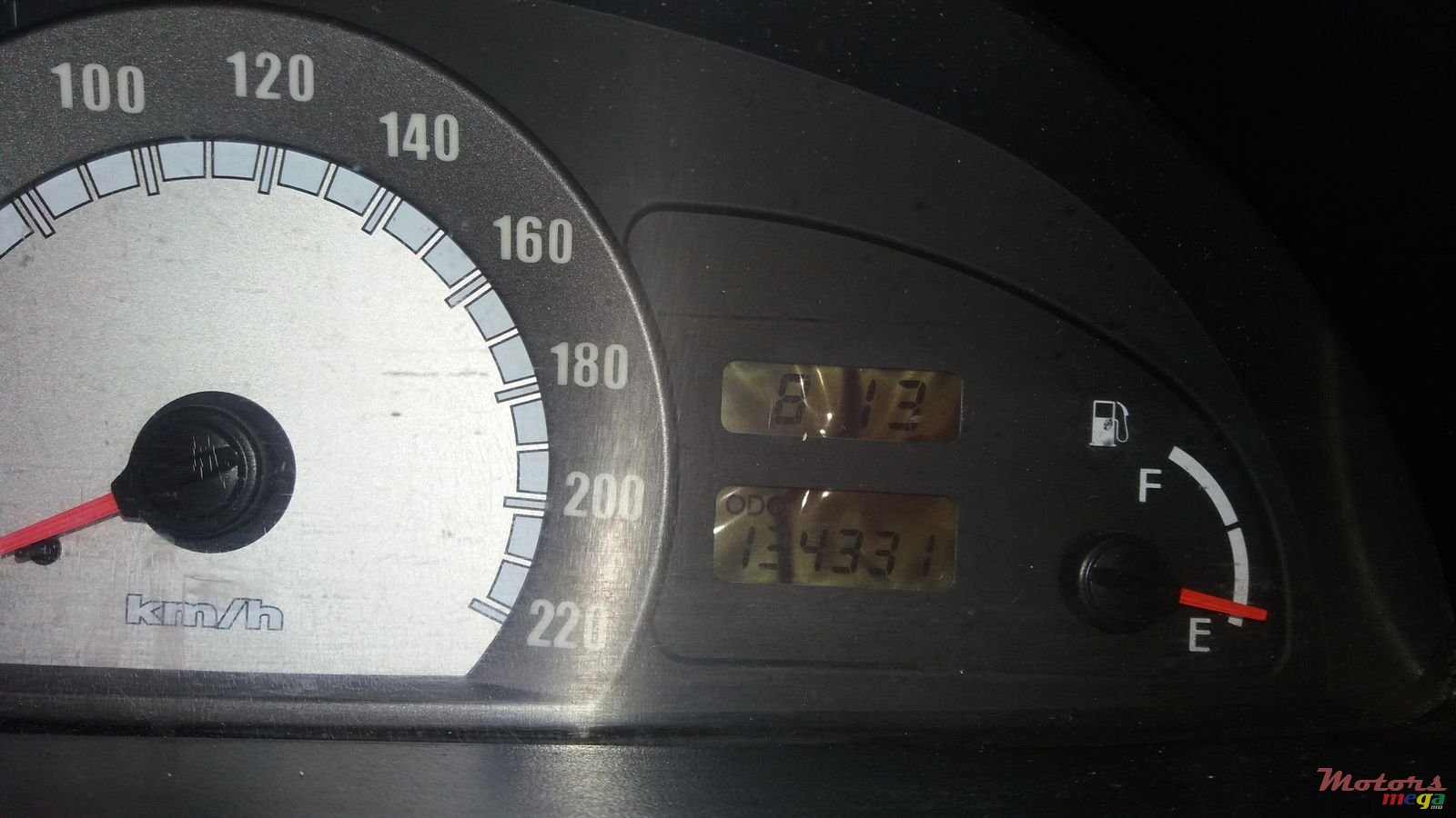 2002' Hyundai photo #3