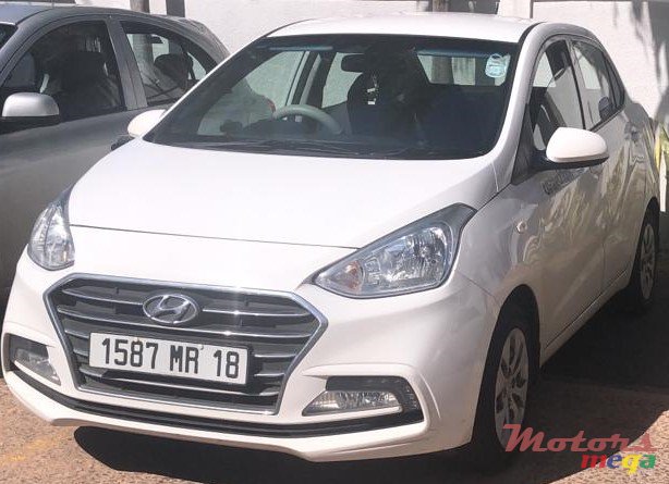 2018' Hyundai i10 photo #1