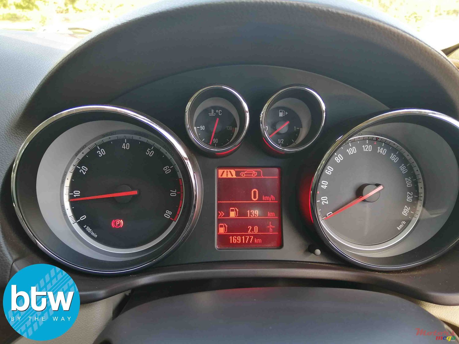 2012' Opel Insignia OPC Line photo #7