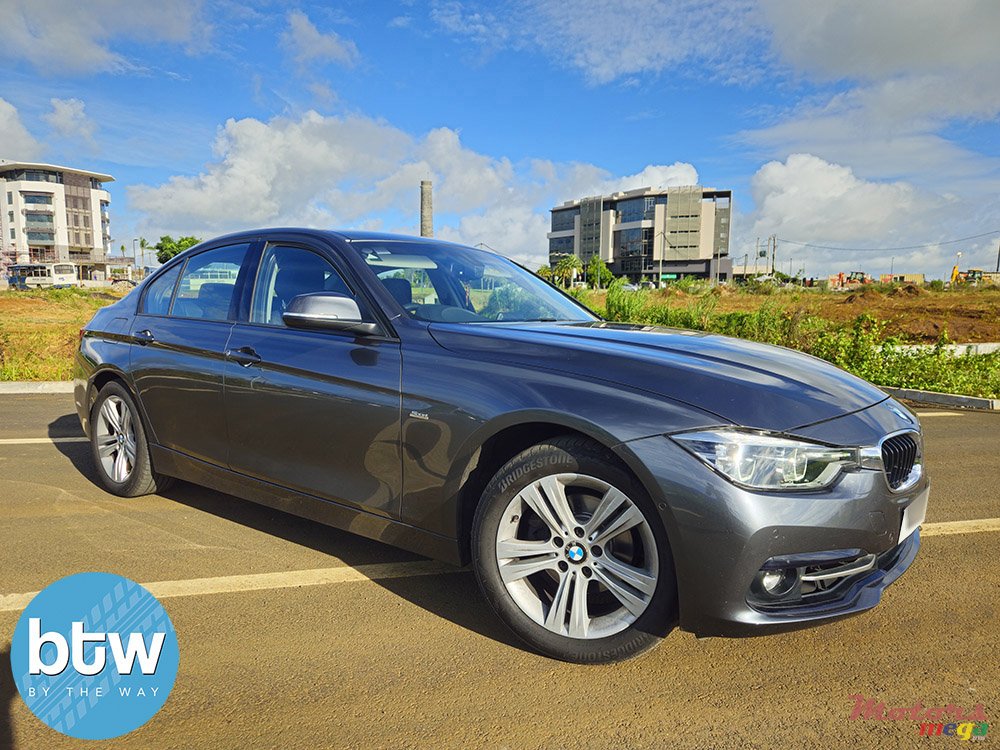 2018' BMW 318 photo #1