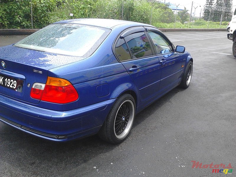 2001' BMW 3 Series E46 2000-2005 photo #1