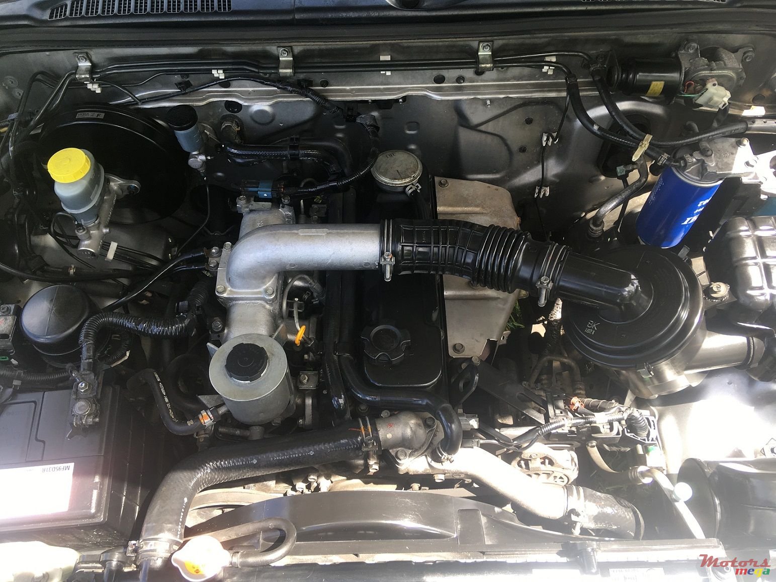 2011' Nissan Navara JAPAN photo #6