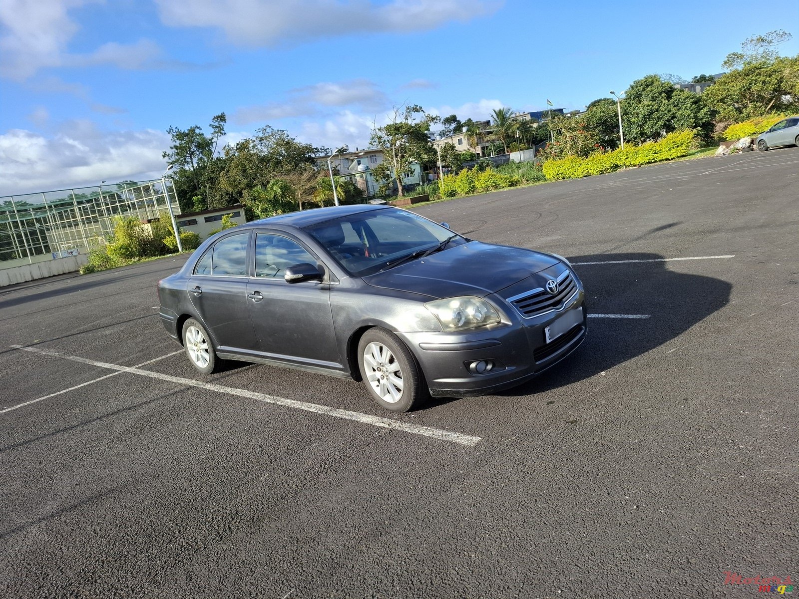 2007' Toyota Avensis photo #2