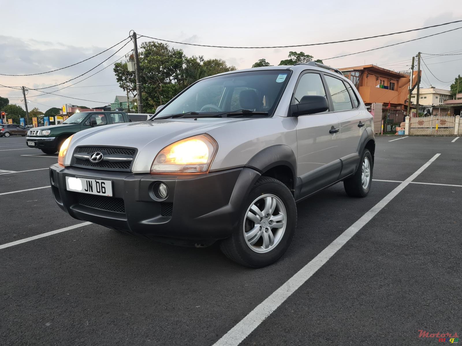 2006' Hyundai Tucson photo #2