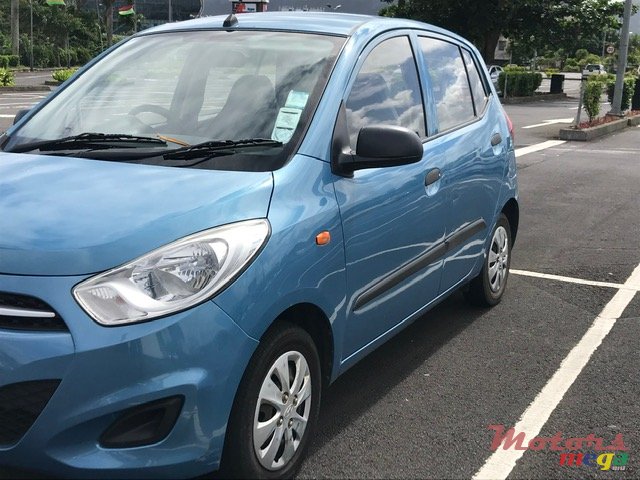 2015' Hyundai i10 photo #1