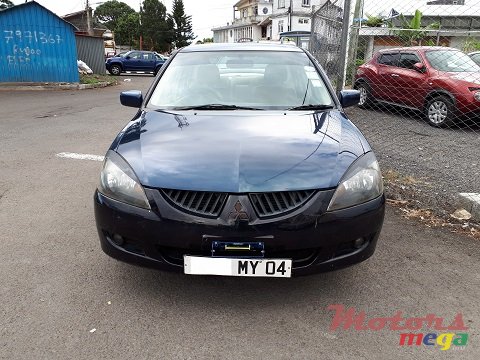 2004' Mitsubishi Lancer photo #1