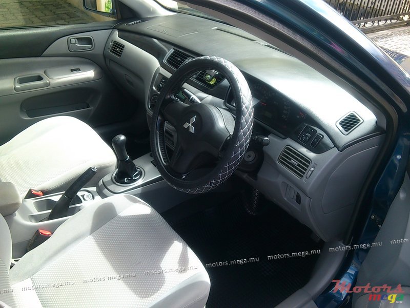 2008' Mitsubishi Lancer GLX photo #4
