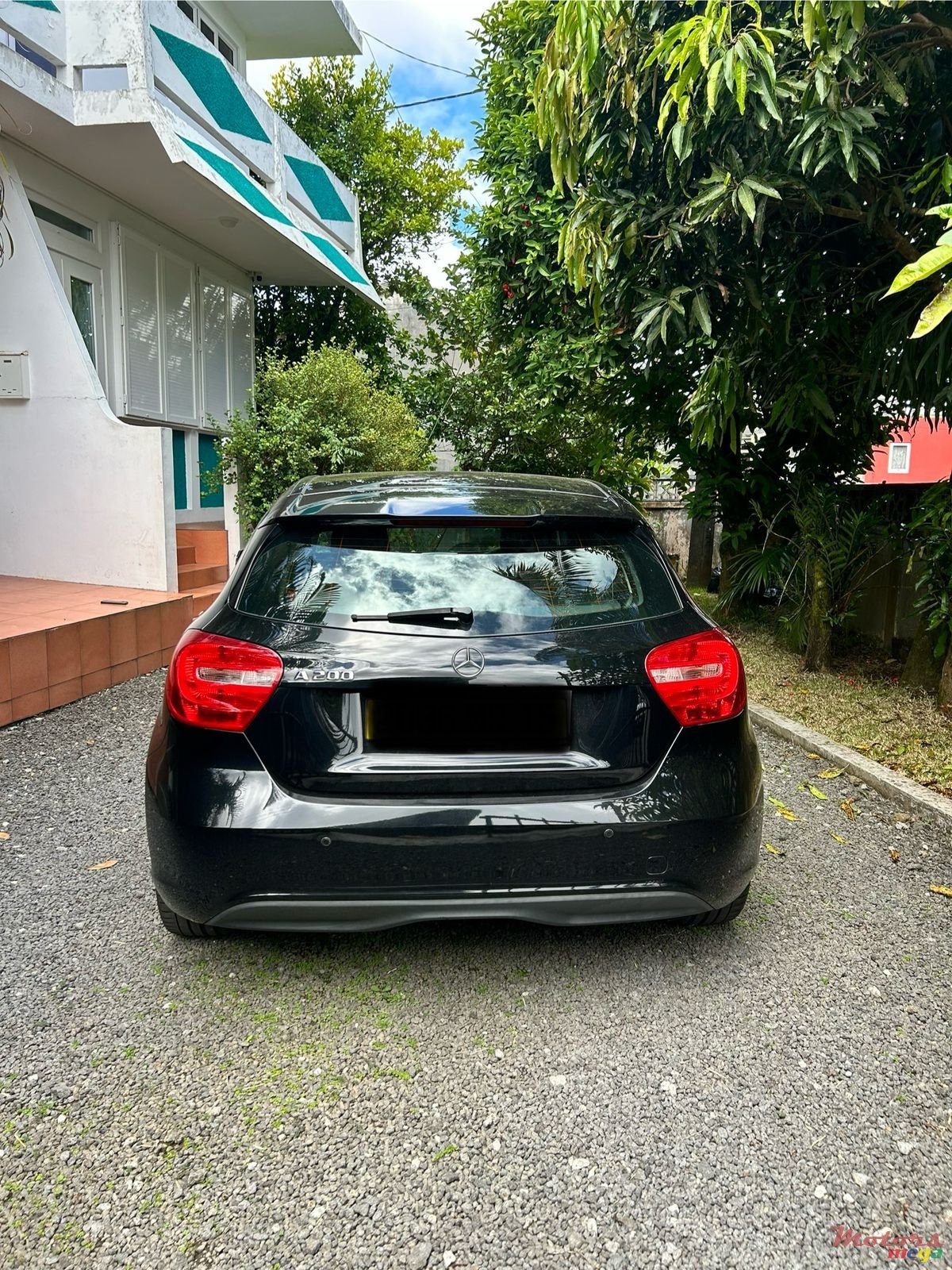 2015' Mercedes-Benz A 200 photo #2