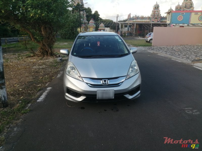 2014' Honda Shuttle Honda fit shuttle photo #1