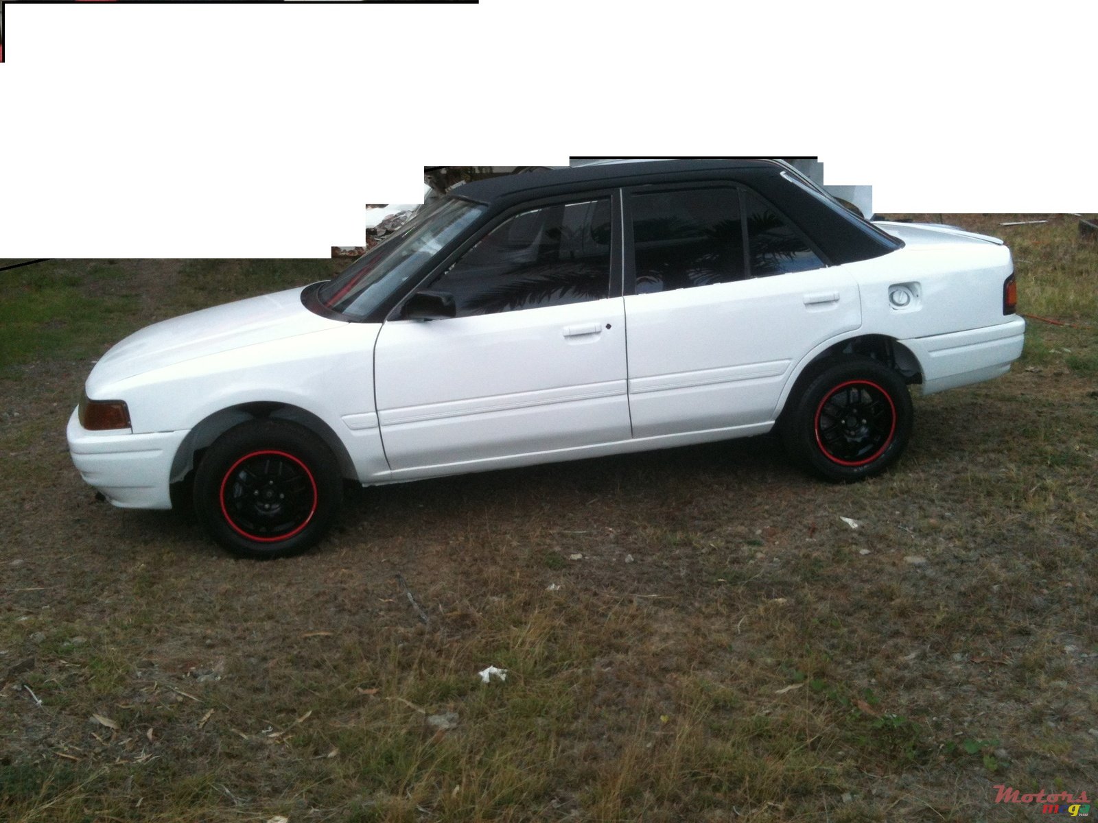 1990' Mazda Familia photo #3