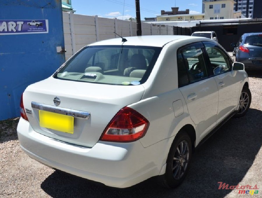 2008' Nissan Tiida photo #4