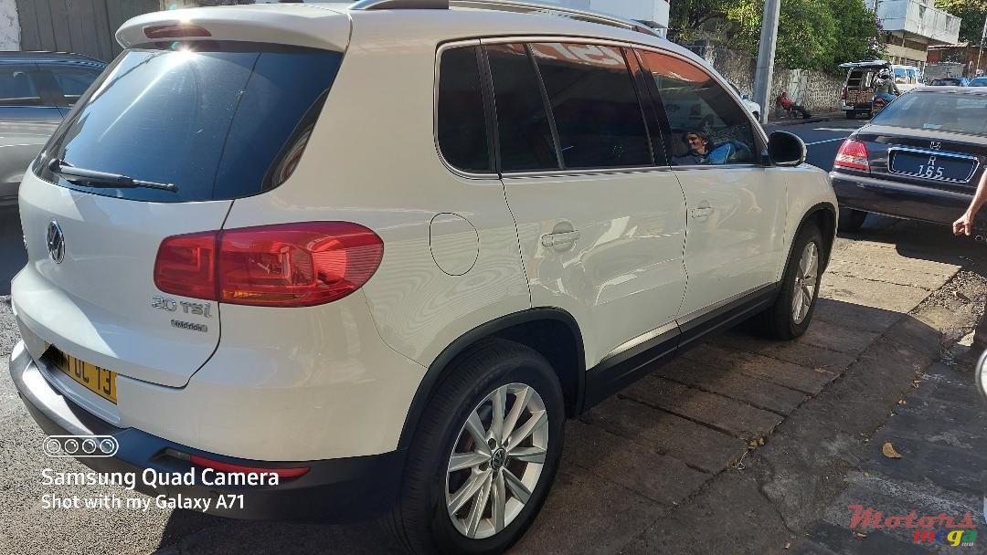 2013' Volkswagen Tiguan photo #3