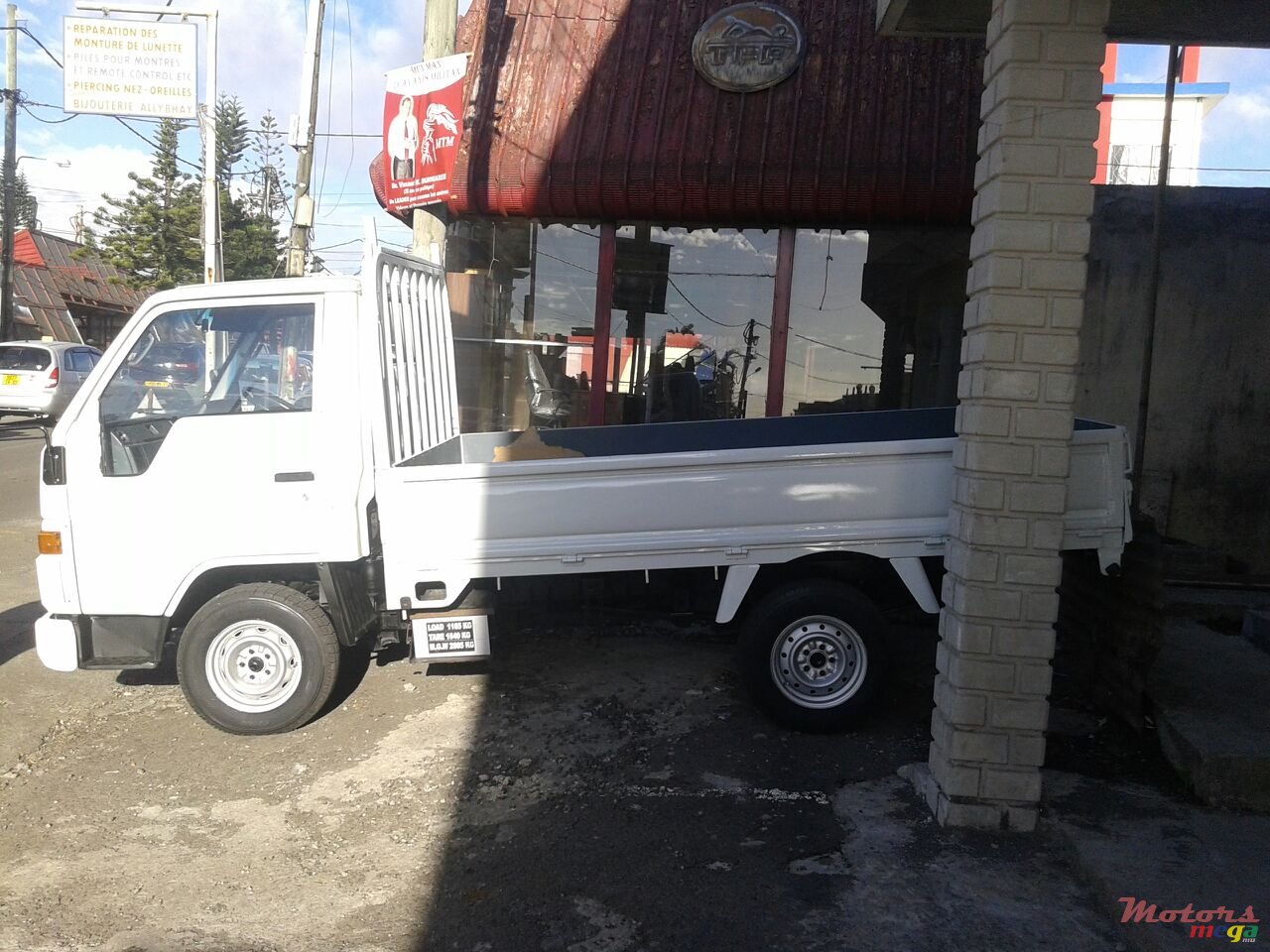 1995' Toyota photo #7