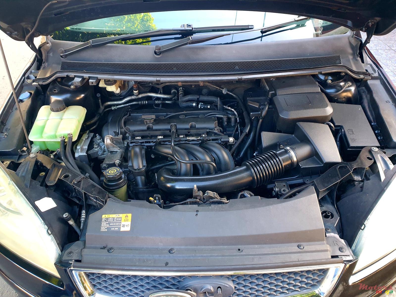 2008' Ford Focus photo #6