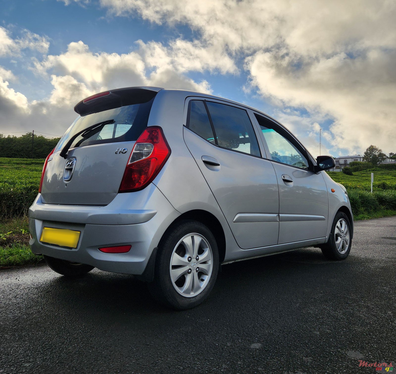 2012' Hyundai i10 photo #1