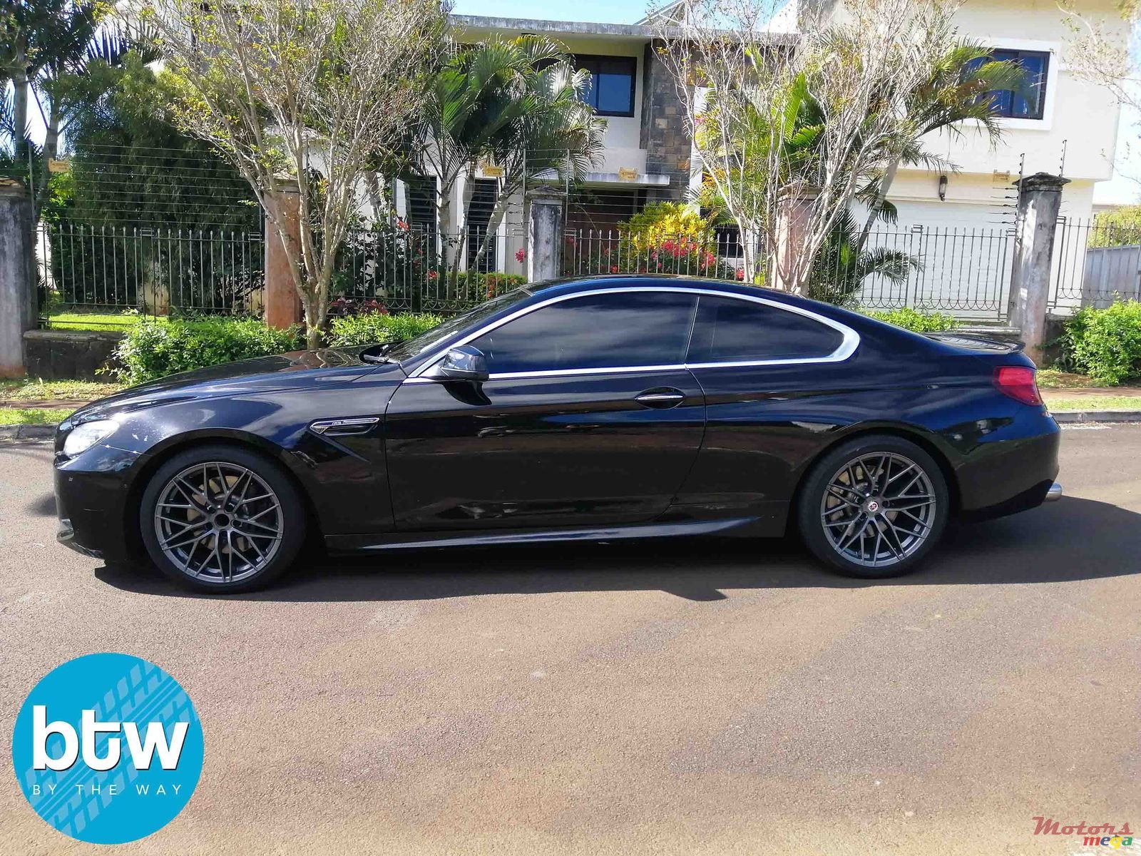2011' BMW 640 i Coupe photo #2