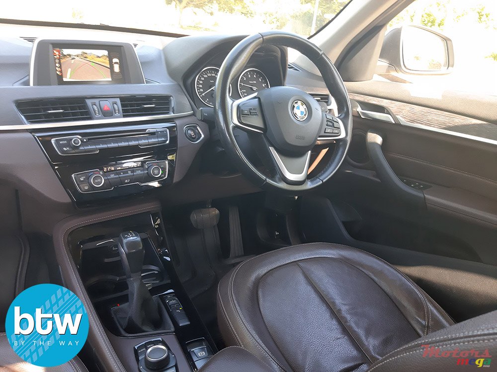 2017' BMW X1 photo #5