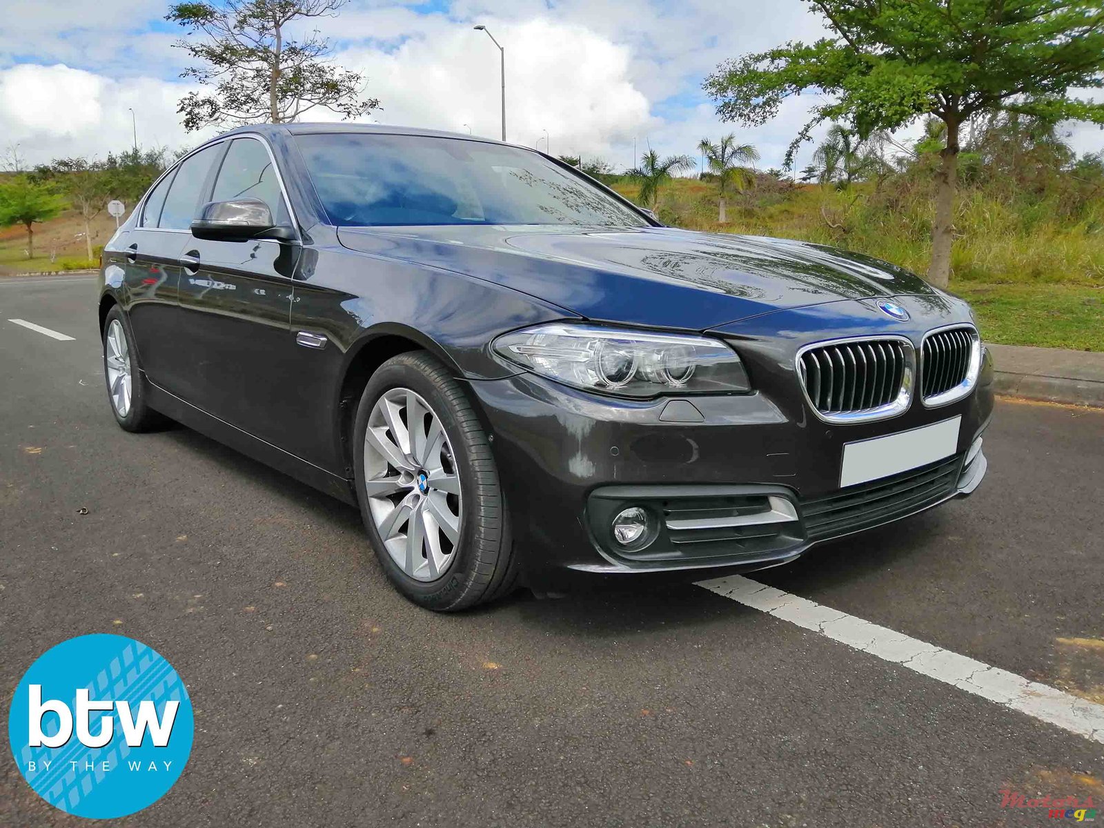 2015' BMW 520 i Limited Edition photo #1