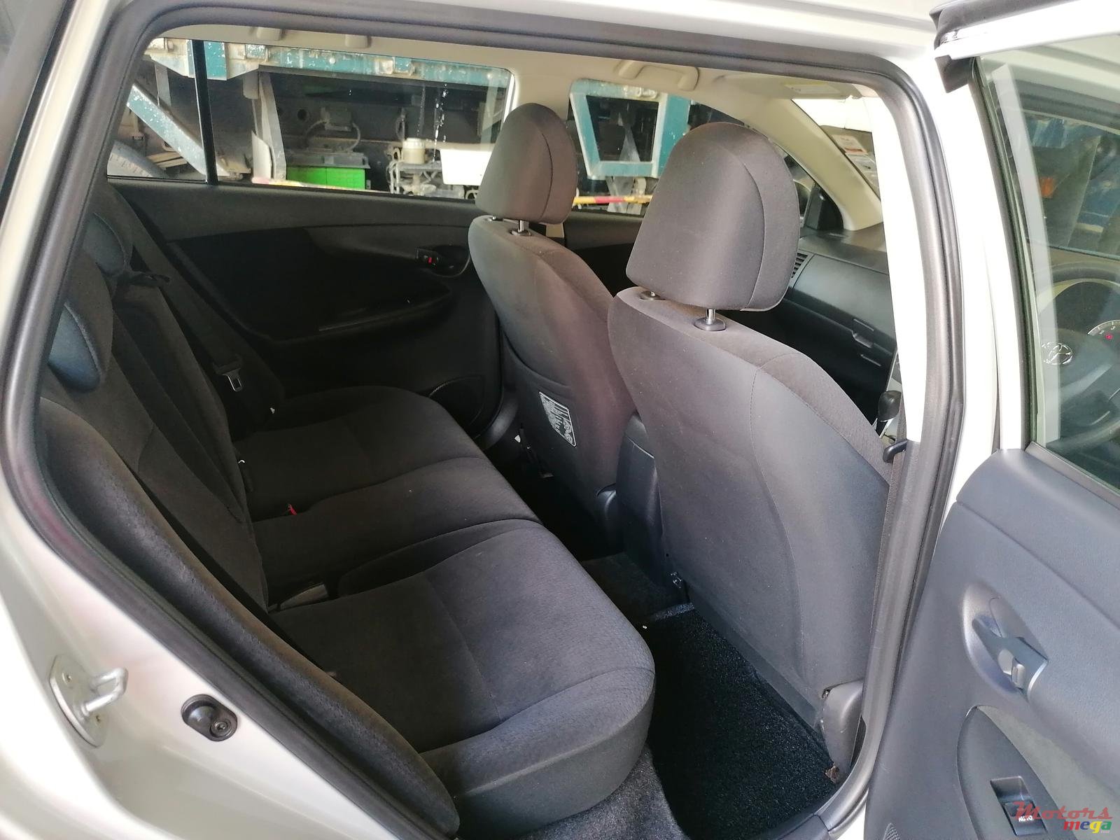 2009' Toyota Fielder photo #6