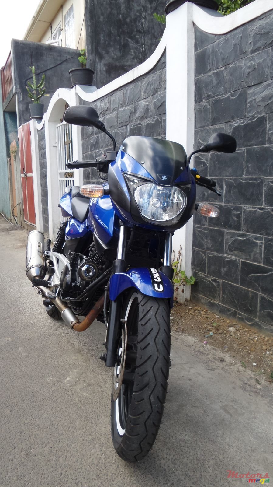 2009' Bajaj DTSI photo #4