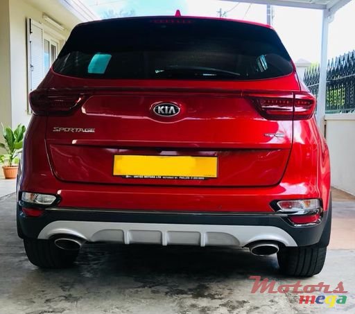 2019' Kia Sportage photo #2