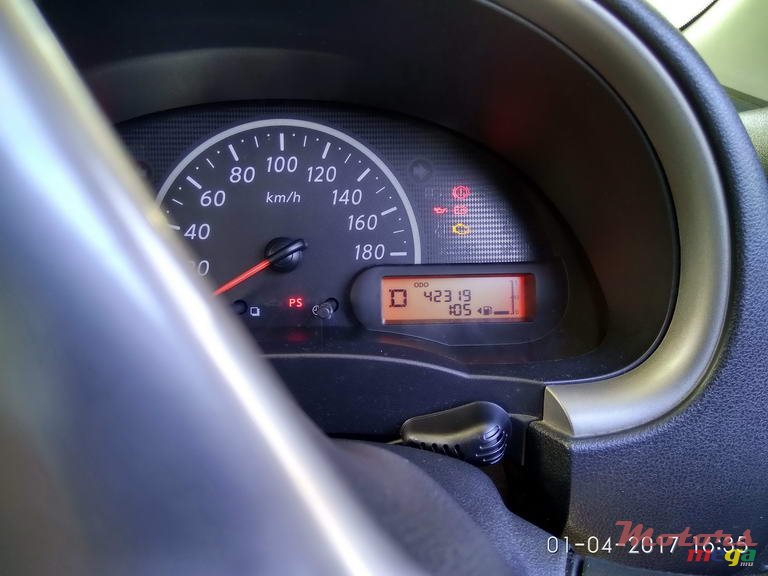 2013' Nissan Micra photo #7