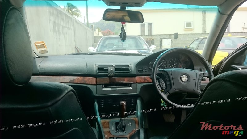 1997' BMW 5 Series E39 523i photo #3