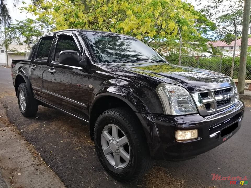 2005' Isuzu photo #1