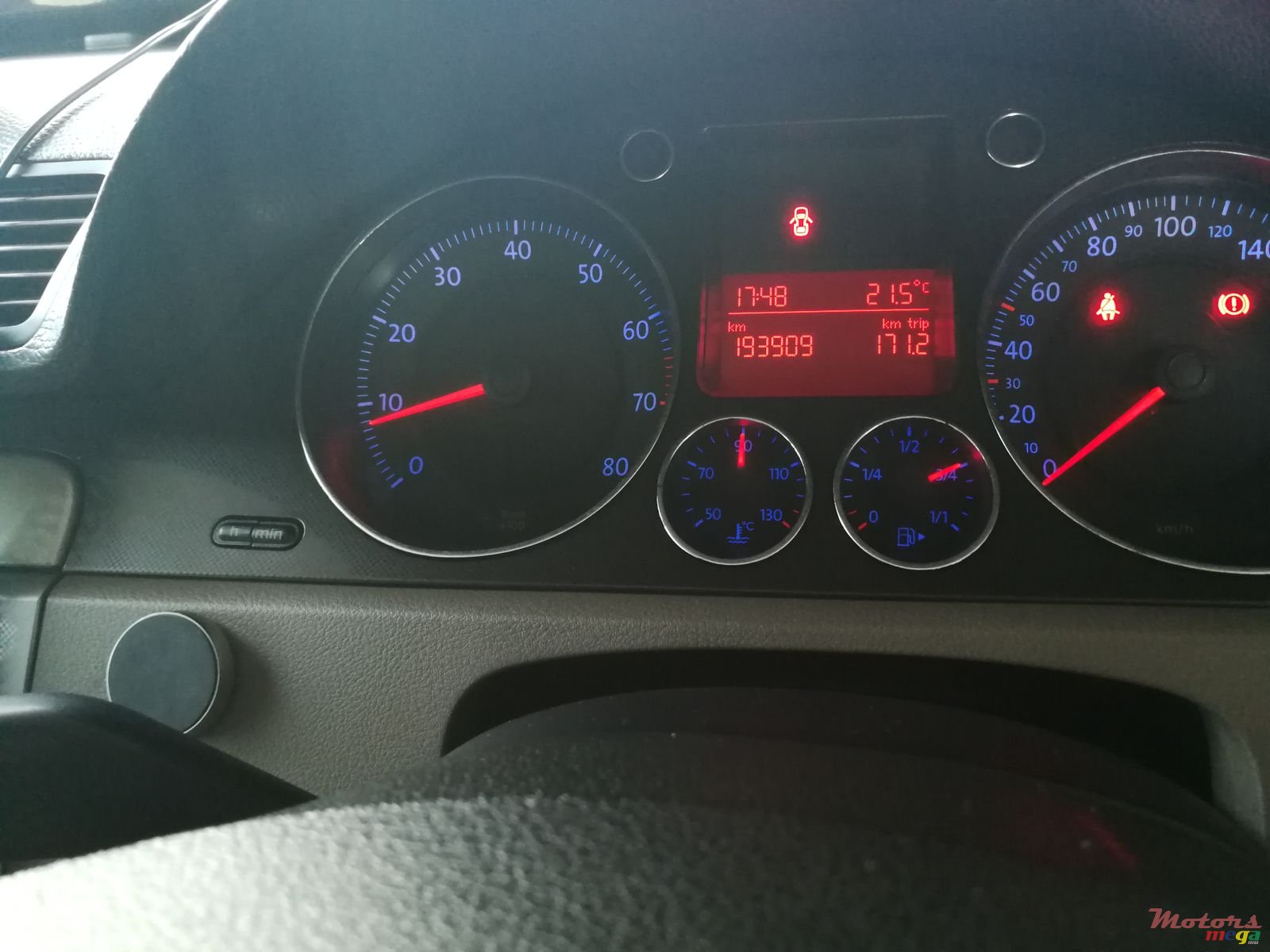 2008' Volkswagen Passat B6 photo #6