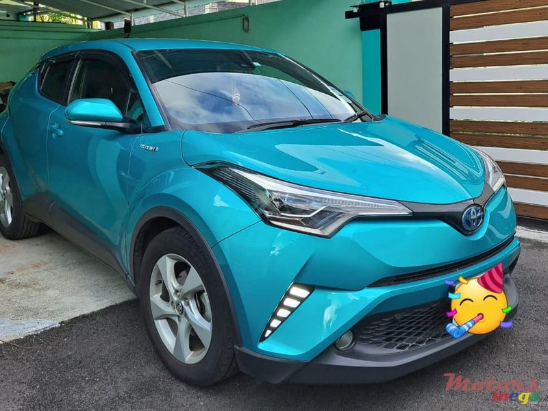2019' Toyota photo #2