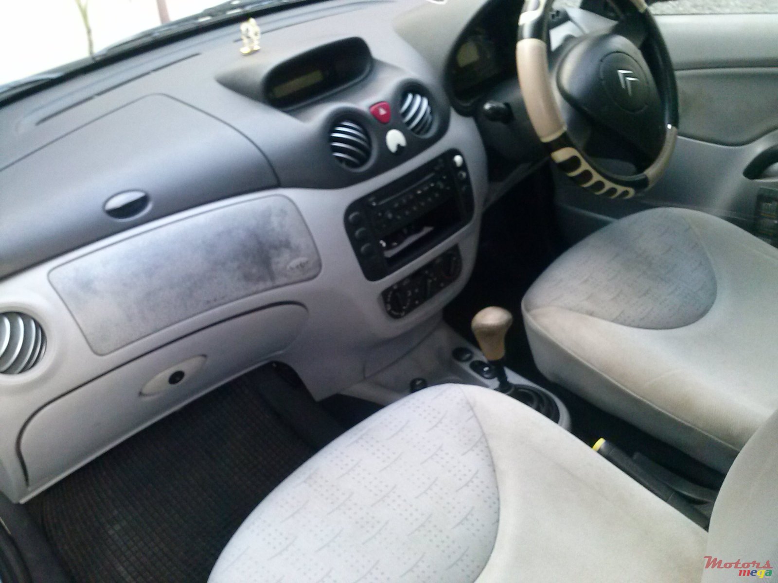 2003' Citroen C3 photo #4